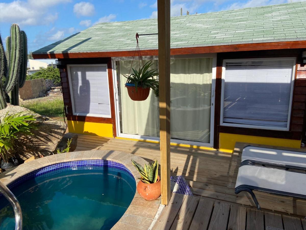 Cozy Studio With Private Spa Ораниестад Екстериор снимка