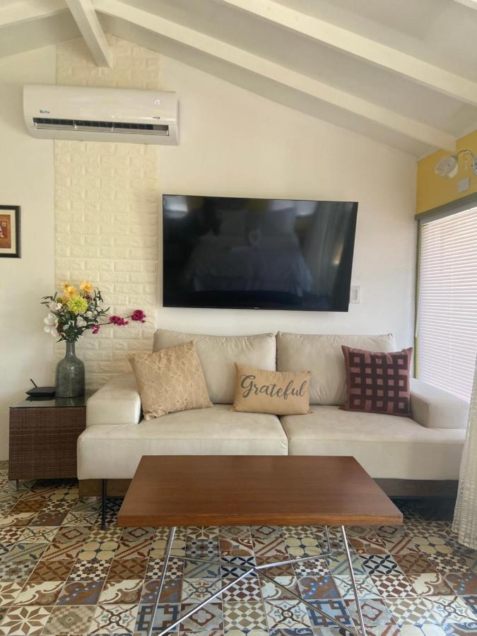 Cozy Studio With Private Spa Ораниестад Екстериор снимка